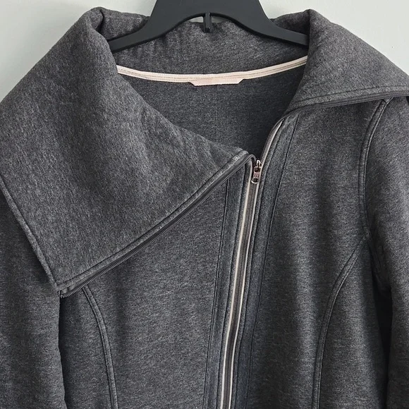 CALIA by Carrie Underwood Asymmetrical Jacket - Picture 5 of 6